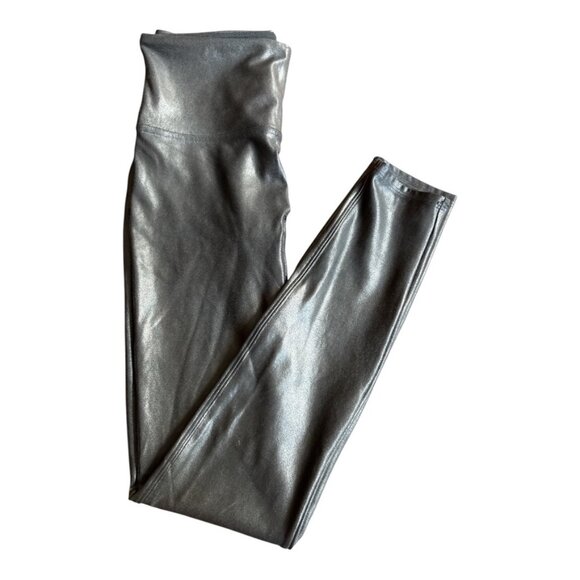 SPANX LEATHER LOOK LEGGINGS. SUPER COOL! SIZE M/M - Picture 1 of 6